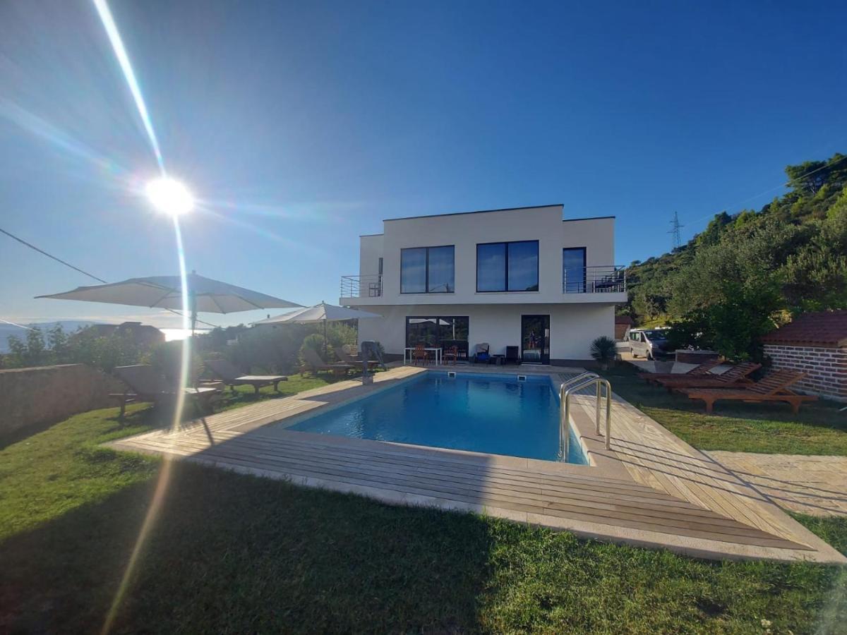 Villa Joy 4Ever Banjol المظهر الخارجي الصورة