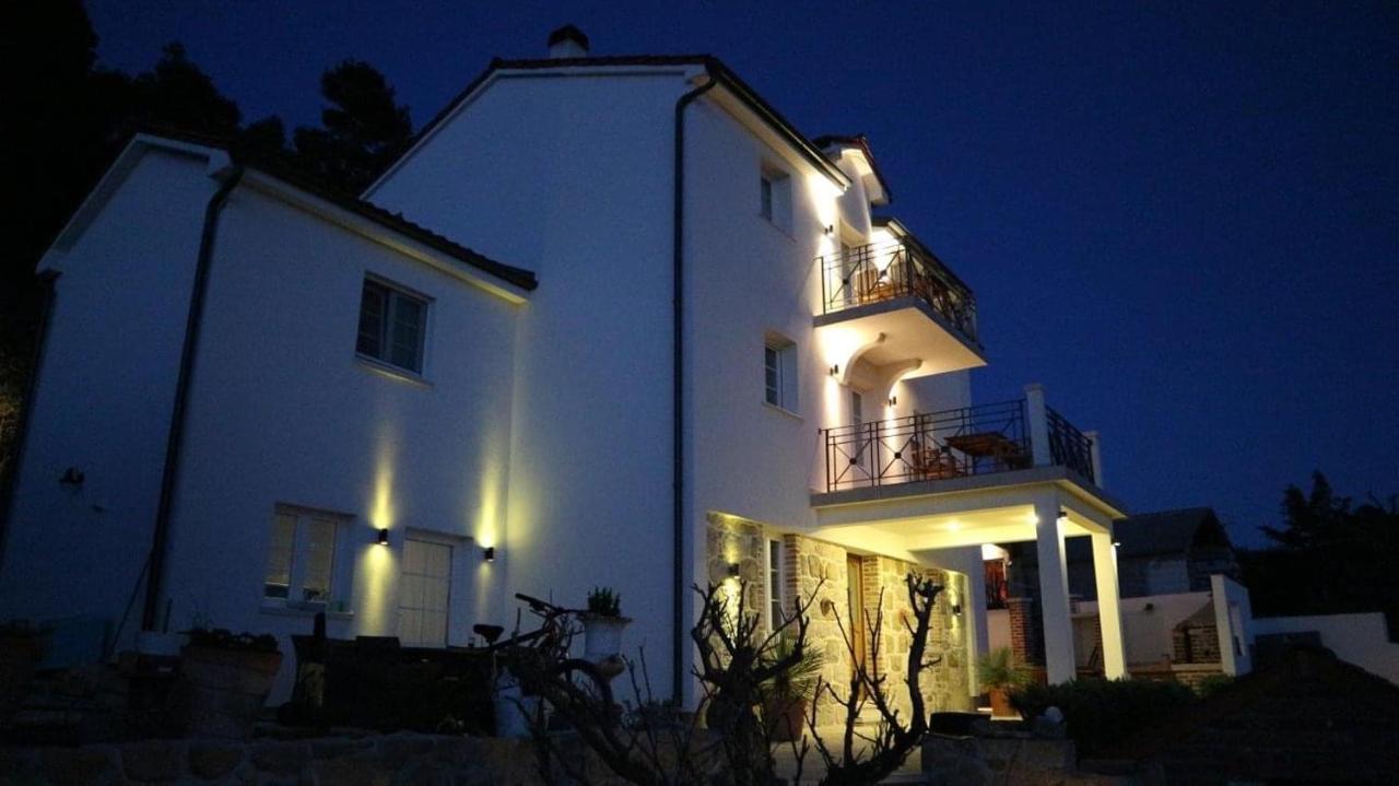 Villa Joy 4Ever Banjol المظهر الخارجي الصورة