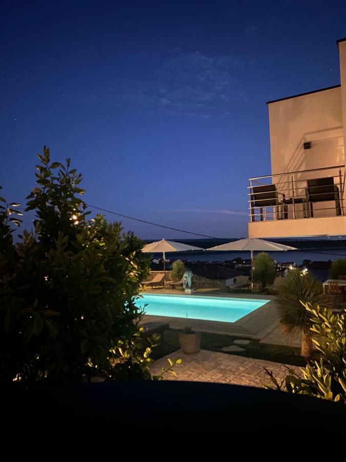 Villa Joy 4Ever Banjol المظهر الخارجي الصورة