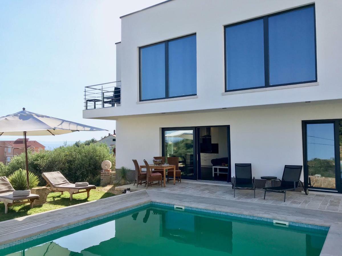 Villa Joy 4Ever Banjol المظهر الخارجي الصورة